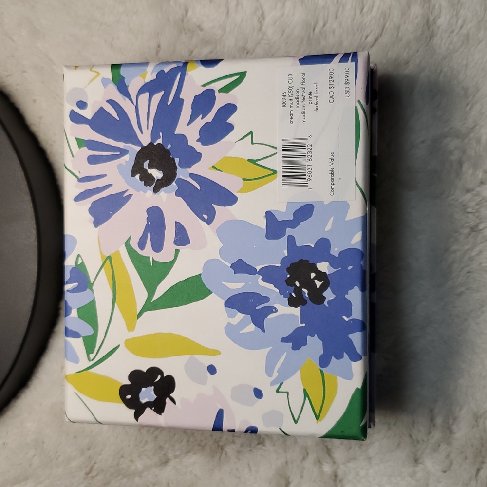 Kate Spade Festival Floral Card Holder - Picture 6 of 7